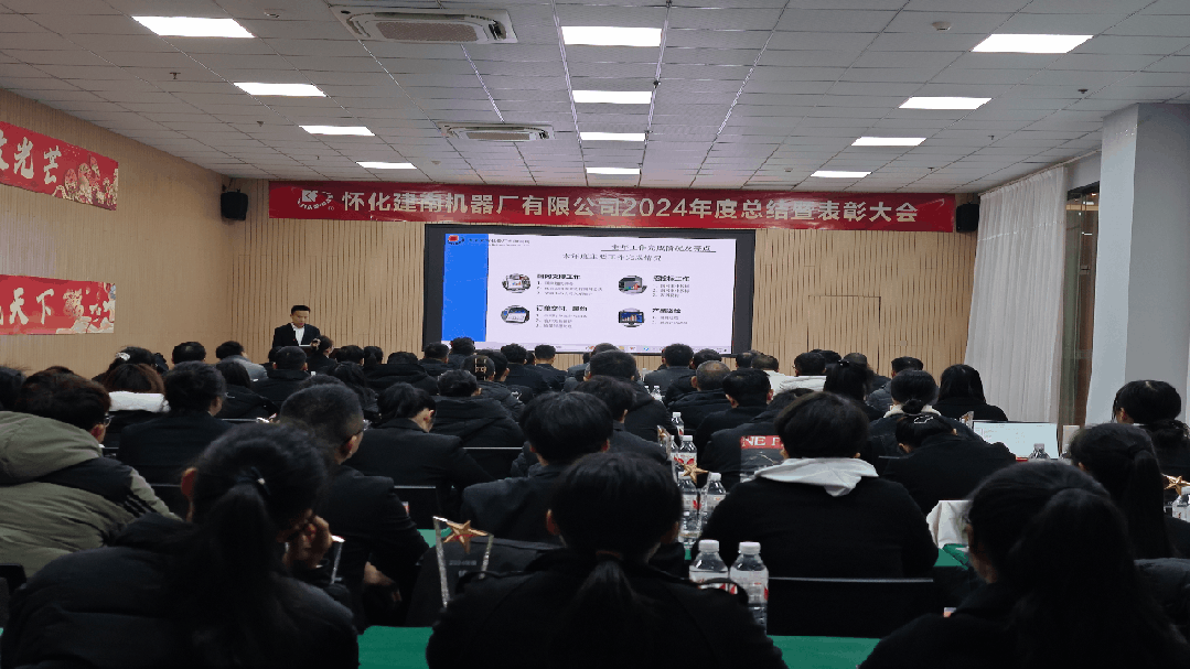 1741659469963575.gif 640 (1).gif